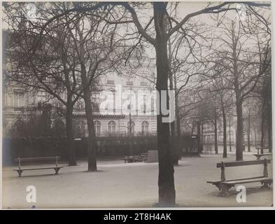 Place de l'Etoile, 8., 16. Und 17. Arrondissements, Paris, Fotograf, 19.-20. Jahrhundert, Fotografie, Grafik, Fotografie, Gelatinedruckbromiddruck, Abmessungen - Werk: Höhe: 17,3 cm, Breite: 22,6 cm Stockfoto