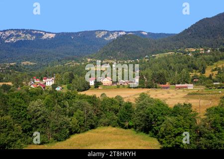 Die Landschaft um Srebrenica, Bosnien und Herzegowina Stockfoto