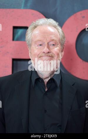 20. November 2023, Madrid, Spanien: Ridley Scott nimmt am 20. November 2023 an der â€˜Napoleonâ€™ Premiere im Prado Museum in Madrid Teil (Bild: © Jack Abuin/ZUMA Press Wire) NUR ZUR REDAKTIONELLEN VERWENDUNG! Nicht für kommerzielle ZWECKE! Stockfoto