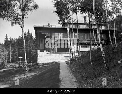 Landhaus Paul Khuner, Kreuzberg 60, Payerbach, Niederösterreich, Blick von Westen, 1929-1930, Foto 1930, negativ, Glasnegativ, Platte: 18 x 24 cm Stockfoto