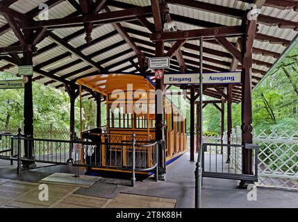 Bergstation der Standseilbahn Nerobergbahn, Deutschland, Hessen, Wiesbaden Stockfoto