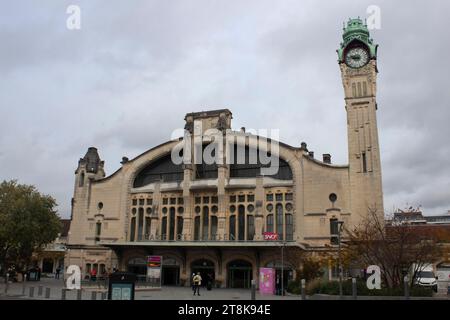 Rouen-Rive-Droite Bahnhof Rue Verte, Rouen Normandie Frankreich Stockfoto