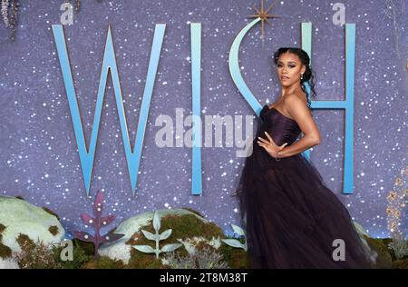 London, Großbritannien. November 2023. Ariana DeBose nimmt an der „Wish“ UK Premiere am Odeon Luxe Leicester Square in London Teil. Quelle: SOPA Images Limited/Alamy Live News Stockfoto
