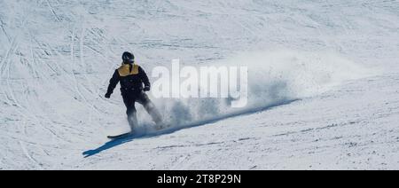 Snowboarder, 15 Jahre alt, Tegelberg, bei Füssen, Allgäuer Alpen, Allgaeu, Bayern, Deutschland Stockfoto