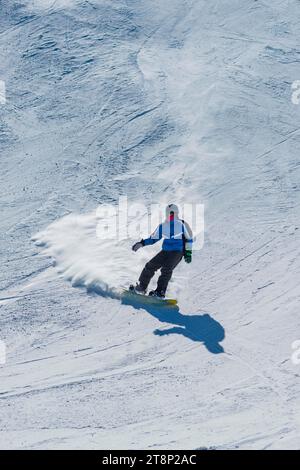 Snowboarder, 14 Jahre alt, Tegelberg, bei Füssen, Allgäuer Alpen, Allgaeu, Bayern, Deutschland Stockfoto