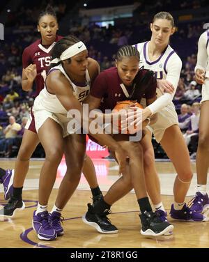 Baton Rouge, USA. November 2023. Während eines Basketballspiels für Frauen im Pete Maravich Assembly Center in Baton Rouge, Louisiana am Montag, den 20. November 2023. (Foto: Peter G. Forest/SIPA USA) Credit: SIPA USA/Alamy Live News Stockfoto