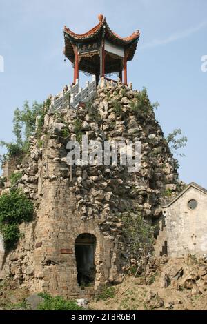 Wang Fu Shan, ein Steinbruch aus dem Palast des Sohnes des Kaisers Ming, Nanyang, Henan, China Stockfoto