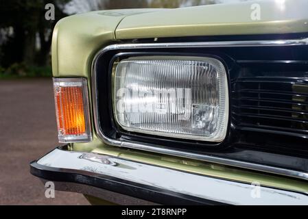 MK3 Ford Cortina 2000 GT klassischer Familienwagen aus den 1970er Jahren, britisch/europäisch Stockfoto