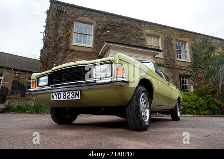 MK3 Ford Cortina 2000 GT klassischer Familienwagen aus den 1970er Jahren, britisch/europäisch Stockfoto