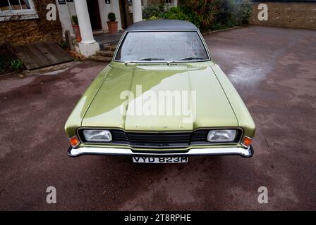 MK3 Ford Cortina 2000 GT klassischer Familienwagen aus den 1970er Jahren, britisch/europäisch Stockfoto