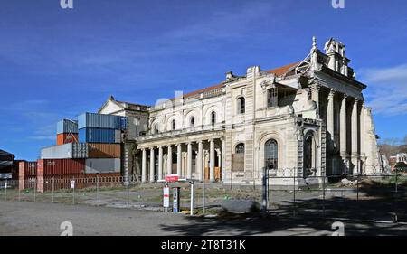 Das Erdbeben beschädigte die Kathedrale Christchurch in Neuseeland. NZ, die Kathedrale des Allerheiligsten Sakraments (im Volksmund Christchurch, New Zealand Basilic) befindet sich im Stadtzentrum von Christchurch, Neuseeland. Sie ist die Mutterkirche der römisch-katholischen Diözese Christchurch, Neuseeland und Sitz des Bischofs von Christchurch, Neuseeland Stockfoto