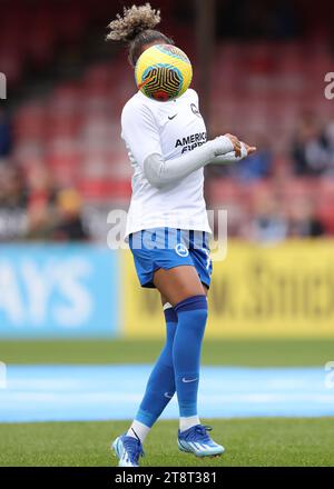 Crawley, Großbritannien. November 2023. Während des FA Women's Super League Spiels im Broadfield Stadium, Crawley. Der Bildnachweis sollte lauten: Paul Terry/Sportimage Credit: Sportimage Ltd/Alamy Live News Stockfoto