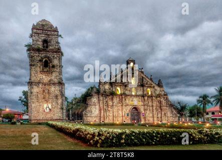 St. Augustine Church Paoay. Philippinen, Paoay Church ist Teil der UNESCO-Liste des Weltkulturerbes. Heute ist es Eigentum der Diözese Laoag, Ilocos Norte Stockfoto