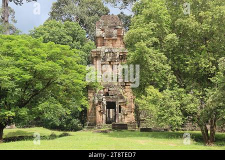 Prasat Suor Prat, Angkor Thom, antike Khmer Stadt in der Nähe von Angkor Wat, Siem Reap, Kambodscha. Herrschaft von Jayavarman VII., Ende des 12. Jahrhunderts und später Stockfoto