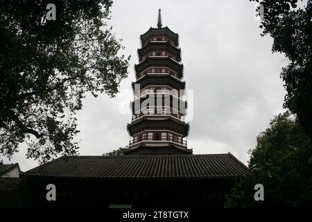 Liu Rong Si Hua Ta: Sechs Banyan-Tempel, wiederaufgebaut im 11. Jahrhundert. Guangzhou, Provinz Guangdong, China (ehemals Kanton Stockfoto