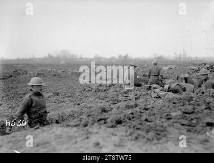 1. Weltkrieg neuseeländische Soldaten in Gräben bei Courcelles, Frankreich, 1. Weltkrieg neuseeländische Soldaten in Gräben bei Courcelles, Frankreich, 21. April 1918 Stockfoto