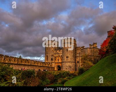 Sonnenuntergang, Das Norman Gateway, Windsor Castle, Das Norman Gate, Windsor, Berkshire, England, Großbritannien, GB. Stockfoto