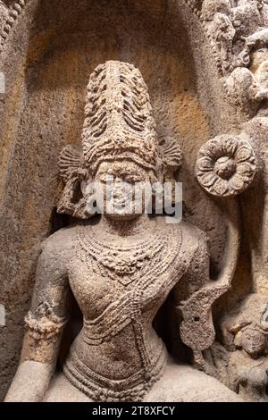 Padmapani Avalokiteshvara. Baneswaranasi, Narasinghpur, Cuttack. 11. Jahrhundert n. Chr. Bodhisattva als Lotusträger Padmapani war eine bevorzugte Form von Aval Stockfoto