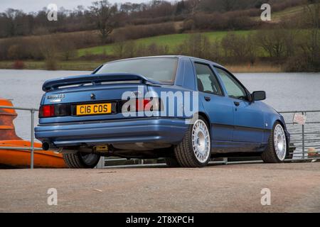 1988 Ford Sierra Sapphire RS Cosworth - Supersportwagen mit blauem Kragen Stockfoto