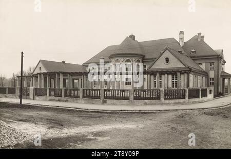 10., Waldmüllerpark 1 - Stadtkindergarten, Carl (Karl) Zapletal (1876-1941), Fotograf, Datum um 1926, Gelatinepapier, Höhe x Breite 38, 8 x 59, 7 cm, Rotes Wien, 10. Bezirk: Favoriten, Kindergarten, öffentliche Gärten, Park, Waldmüllerpark, Wiener Sammlung Stockfoto