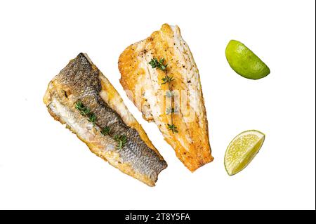 Gegrilltes Wolfsbarschfilet mit Limette und Thymian. Isolierter, weißer Hintergrund Stockfoto