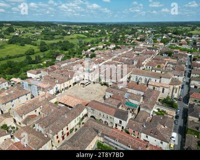 Monpazier Stadtplatz Frankreich Drohne, Luft Stockfoto