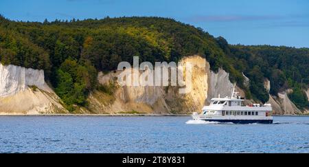 Kreidefelsen Und Kreidefelsen, Insel Rügen, Ostsee, Mecklenburg-Vorpommern, Deutschland Stockfoto