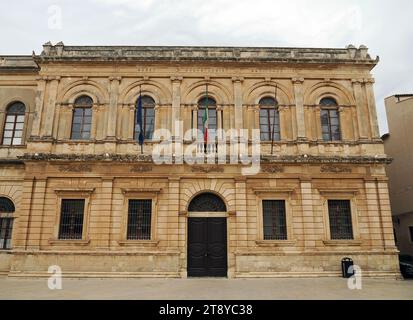 Palazzo della Sovrintendenza ai Beni Culturali di Siracusa, Ortigia, Ortygia, Siracusa, Syrakus, Sizilien, Sizilien, Italien, Europa Stockfoto