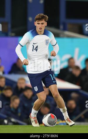 Liverpool, Großbritannien. November 2023. Tyler Morton aus England U21 beim Qualifikationsspiel der UEFA-U21-Europameisterschaft in Goodison Park, Liverpool. Der Bildnachweis sollte lauten: Gary Oakley/Sportimage Credit: Sportimage Ltd/Alamy Live News Stockfoto