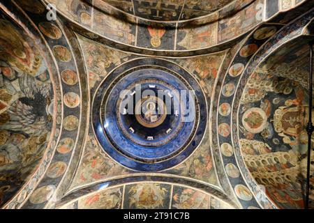 Stavropoleos Kloster, Mănăstirea Stavropoleos, auch bekannt als Stavropoleos Kirche, Biserica Stavropoleos, im Zentrum von Bukarest, Rumänien 29. Juli 2023 Stockfoto