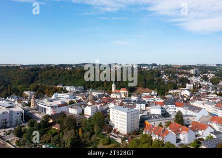 Drohnenbild, Stadtansicht von Amstetten, Mostviertel, Niederösterreich, Österreich Stockfoto