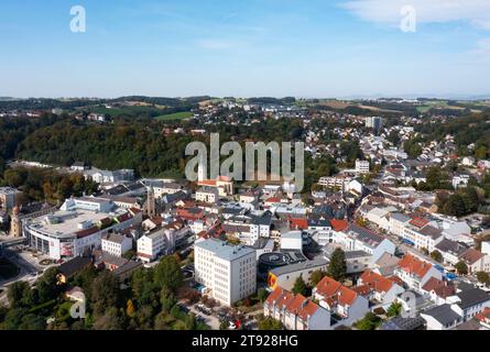 Drohnenbild, Stadtansicht von Amstetten, Mostviertel, Niederösterreich, Österreich Stockfoto