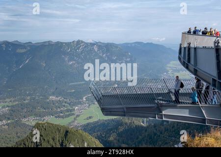 AlpspiX, Aussichtsplattform bei der Alpspitzbahn, Bergstation, Alpspitze, Wettersteinkette, Garmisch-Partenkirchen, Oberbayern, Bayern, Deutschland Stockfoto