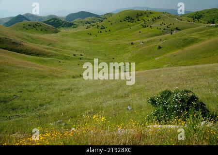 Litlle Tibet, Gran Sasso und Monti della Laga Nationalpark, Provinzen Teramo, L'Aquila, Pescara, Abruzzen, Italien, Gran Sasso und Monti Stockfoto