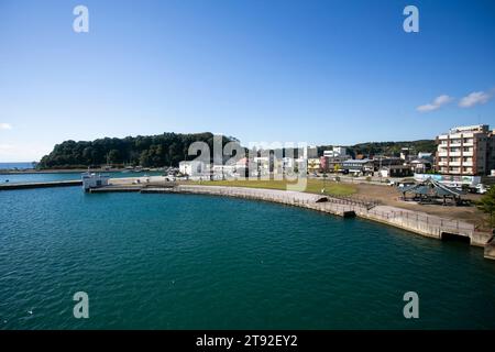 Ogi, Japan 1. Oktober 2023: Blick auf die Hafenstadt Ogi im Süden der Insel Sado. Stockfoto