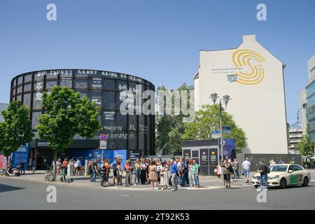 Übersicht Checkpoint Charlie, Yadegar Asisi Panorama, Berliner Mauer, Haus Deutscher Stitungen, Friedrichstraße, Zimmerstraße, Mitte, Berlin, Deutsch Stockfoto