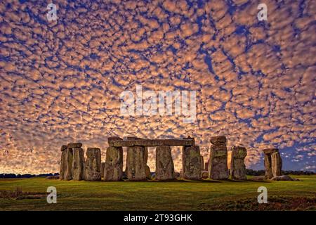 Stonehenge Stone Circle auf der Salisbury Plain in Wiltshire, England. Stockfoto