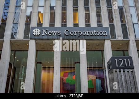 Festzelt am Haupteingang des FOX News Headquarters im NewsCorp Building in Manhattan. (Foto von Erik McGregor/Sipa USA) Stockfoto