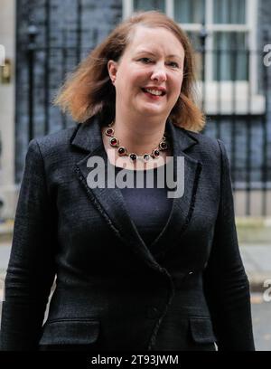 London, Großbritannien. November 2023. Victoria Prentis, Parlamentsabgeordnete, Generalstaatsanwalt. Die Minister nehmen heute an der wöchentlichen Kabinettssitzung in der Downing Street Teil. Quelle: Imageplotter/Alamy Live News Stockfoto