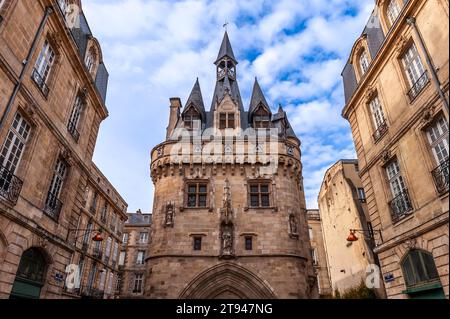 Cailhau Gate, auf der Seite des Quai Richelieu, in Bordeaux, in Gironde, in New Aquitaine, Frankreich Stockfoto