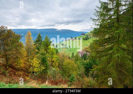 Wunderschöne Berglandschaft in den italienischen Alpen Stockfoto