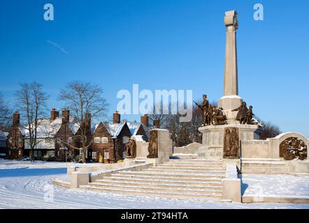 Das war Memorial in Port Sunlight, im Schnee. Stockfoto