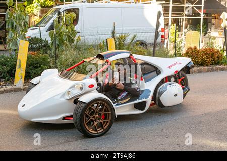 Campagna T-Rex Trike in Arctic while, Greenwich Village, New York City, Vereinigte Staaten von Amerika. Stockfoto