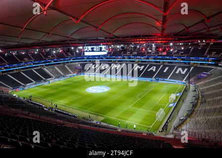 Frankfurt, Deutschland. November 2023. Frankfurt, 22. November 2023: Allgemeine Ansicht im Stadion Deutsche Park Stadion während der UEFA Womens Champions League Gruppe Ein Fußballspiel zwischen Eintracht Frankfurt und FC Barcelona im Deutschen Park Stadion in Frankfurt. (Daniela Porcelli/SPP) Credit: SPP Sport Press Photo. /Alamy Live News Stockfoto