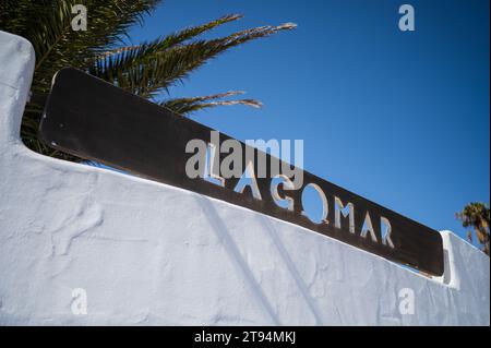 Das Lagomar Museum, auch bekannt als Omar Sharif's House, ein einzigartiges ehemaliges Haus mit natürlichen Lavahöhlen, heute ein Restaurant, eine Bar und eine Kunstgalerie in Lan Stockfoto