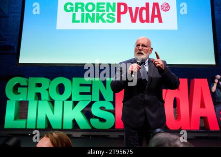 AMSTERDAM - Frans Timmermans am Ergebnisabend von GroenLinks/PvdA für die Wahlen zum Repräsentantenhaus. ANP PHIL NIJHUIS niederlande raus - belgien raus Stockfoto