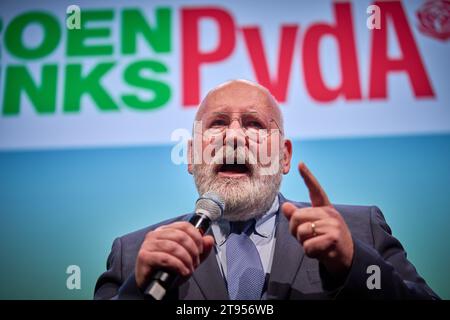 AMSTERDAM - Frans Timmermans am Ergebnisabend von GroenLinks/PvdA für die Wahlen zum Repräsentantenhaus. ANP PHIL NIJHUIS niederlande raus - belgien raus Stockfoto