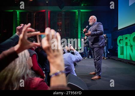 AMSTERDAM - Frans Timmermans am Ergebnisabend von GroenLinks/PvdA für die Wahlen zum Repräsentantenhaus. ANP PHIL NIJHUIS niederlande raus - belgien raus Stockfoto