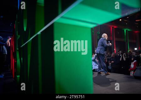 AMSTERDAM - Frans Timmermans am Ergebnisabend von GroenLinks/PvdA für die Wahlen zum Repräsentantenhaus. ANP PHIL NIJHUIS niederlande raus - belgien raus Stockfoto