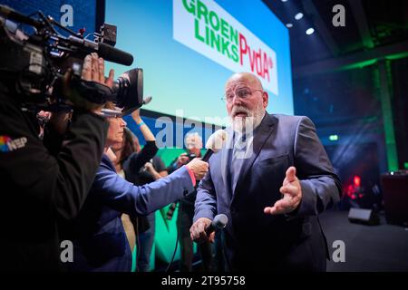 AMSTERDAM - Frans Timmermans am Ergebnisabend von GroenLinks/PvdA für die Wahlen zum Repräsentantenhaus. ANP PHIL NIJHUIS niederlande raus - belgien raus Stockfoto